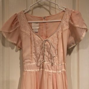Pink “gunne sax” prairie type dress